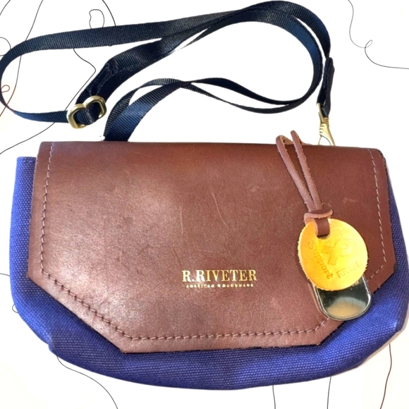 Womens Crossbody Bag - Picture 1 of 13